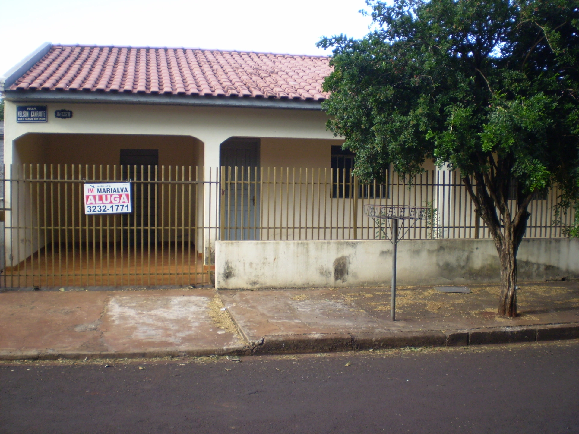 Rua Nelson Campante 241