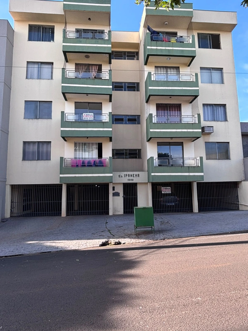 Rua Santa Efigênia 1088, AP 202, Ed. Ipanema